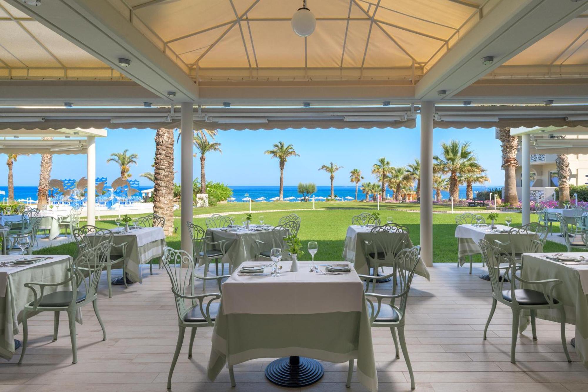 Rodos Palladium Leisure & Wellness Kallithéa Exterior foto The restaurant at the hotel