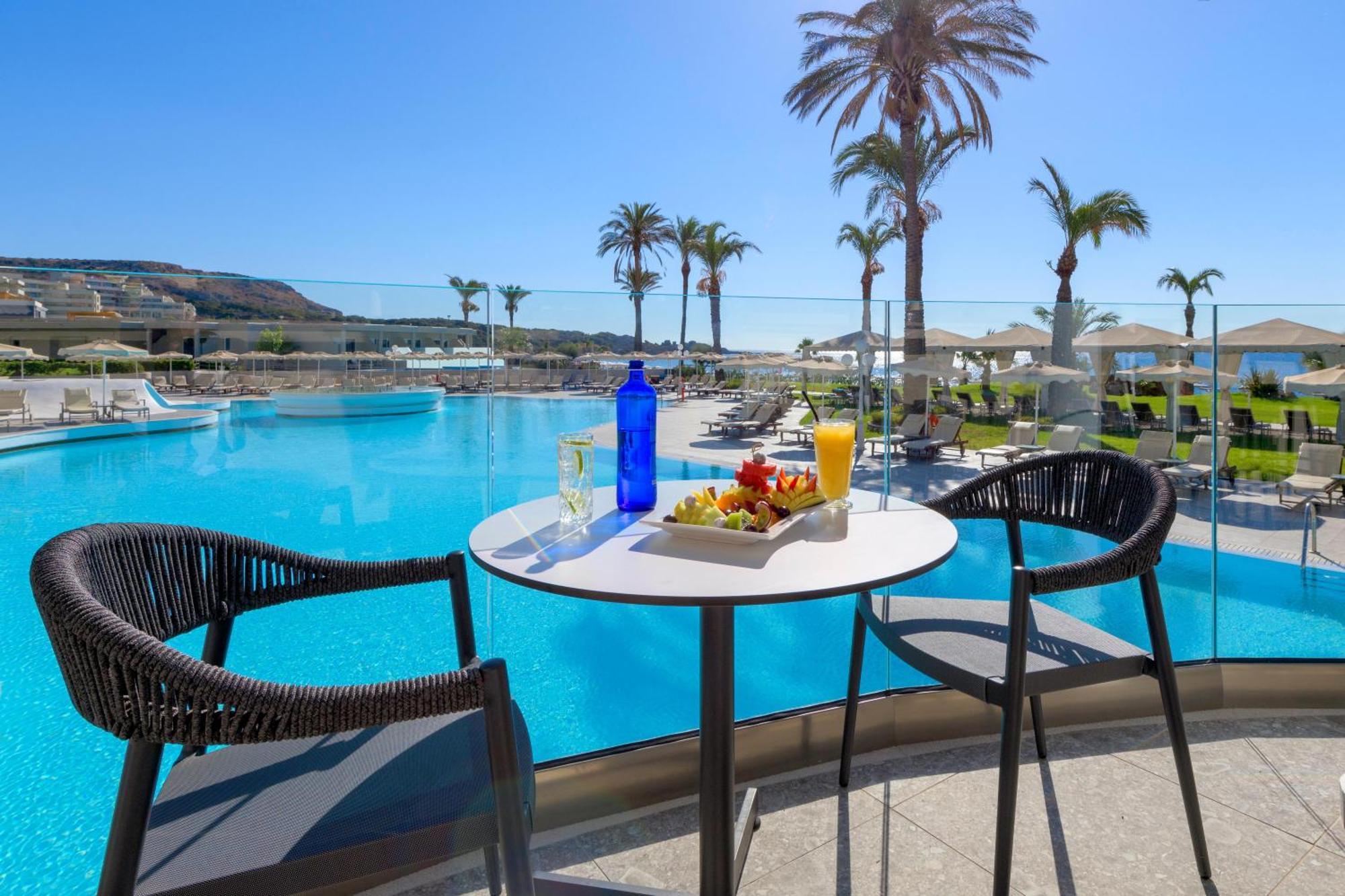 Rodos Palladium Leisure & Wellness Kallithéa Exterior foto Pool at the hotel