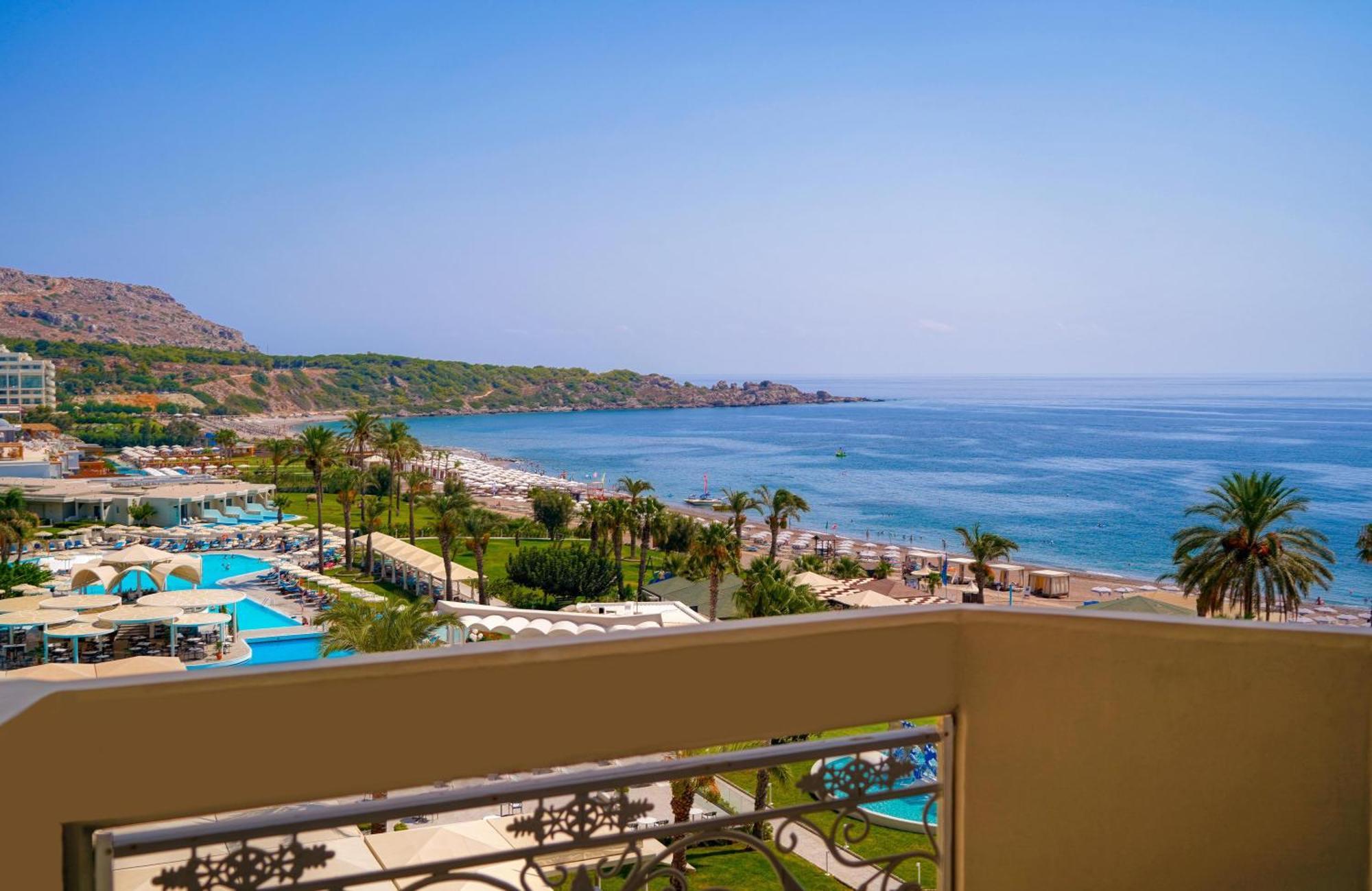 Rodos Palladium Leisure & Wellness Kallithéa Exterior foto View of the bay