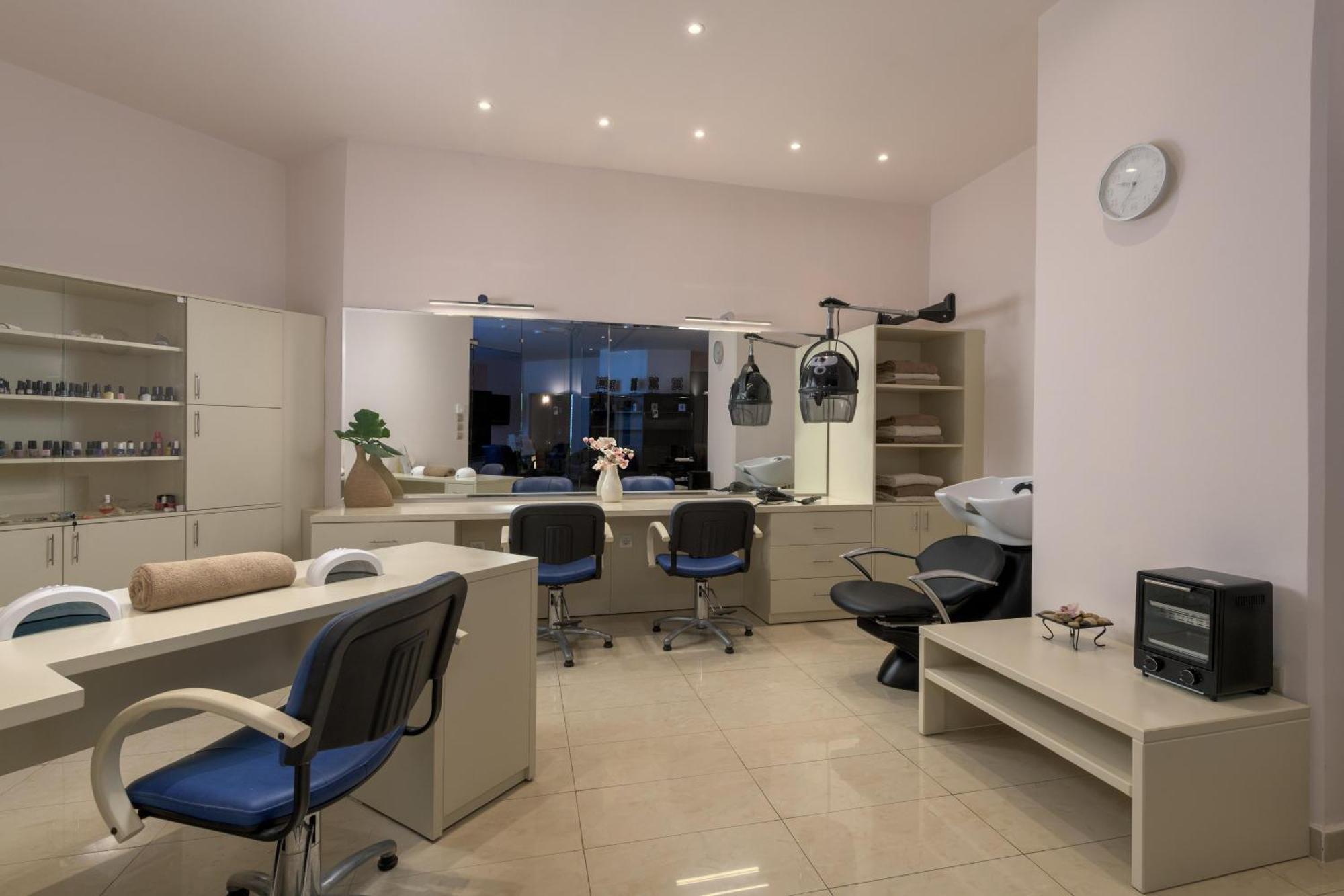 Rodos Palladium Leisure & Wellness Kallithéa Exterior foto A typical office